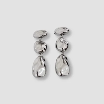 arete largo color plata